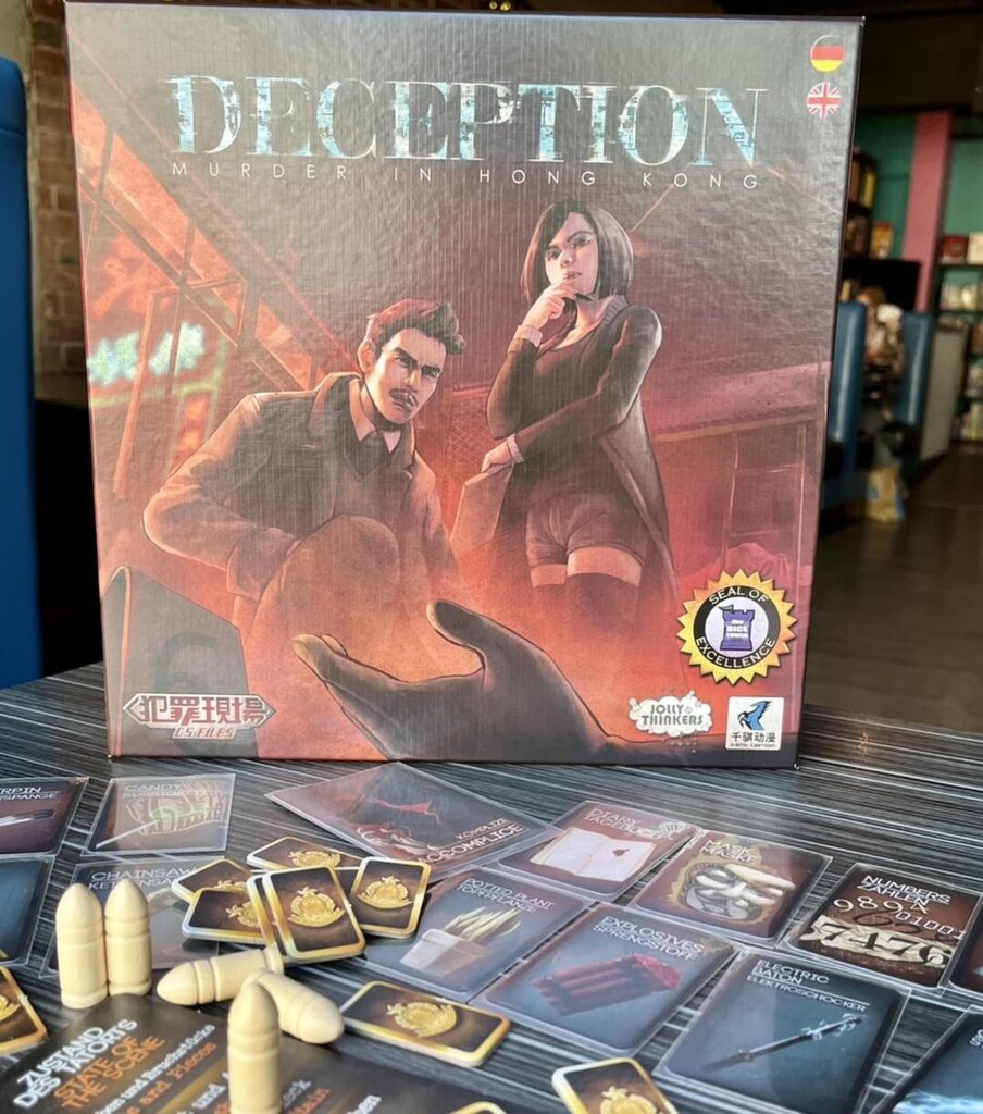 PlayAtBoard's tweet image. In Deception: Murder In Hong Kong you and up to 12 players will interpret forensic evidence to solve a murder. But beware, the murderer may be among you! 🌆🔪🚬🚨🧩

This modern classic is now available to play and buy at Board 🔎 #detective #mystery #… instagr.am/p/ChT5tW3I3yo/