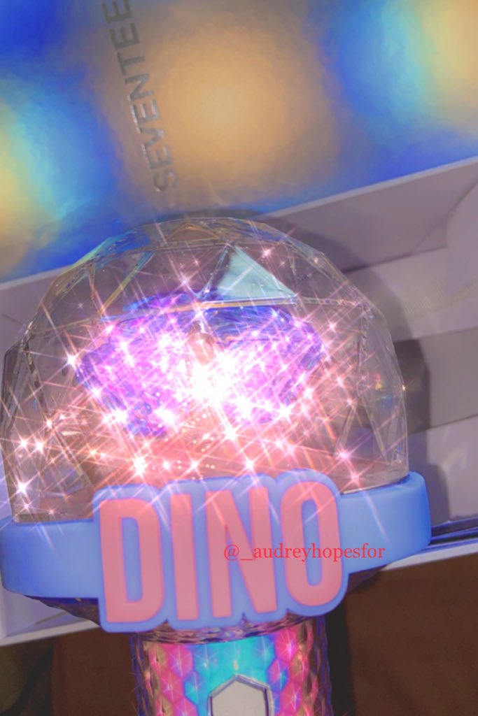 zkdluna_'s tweet photo. got this dino lightstick accessory from @kwave_chingu! thanks for the smooth transaction! ๐ฅฐ๐
#kwchingufeedbacks https://t.co/XlcfMQKvnl