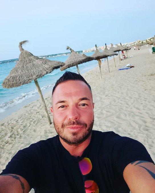 Letzter Tag auf Malle! W&uuml;nsche euch einen sch&ouml;nen Abend 😘 https://t.co/EUtZwO5yzm<a href="/tag/selfie"class="tags"><span>#selfie</span></a><a href="/tag/germany"class="tags"><span>#germany</span></a><a href="/tag/monday"class="tags"><span>#monday</span></a><a href="/tag/montag"class="tags"><span>#montag</span></a><a href="/tag/montagmorgen"class="tags"><span>#montagmorgen</span></a>