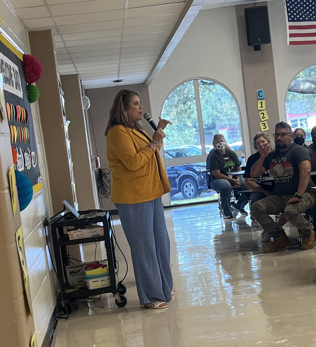 Shann_Gutierrez's tweet photo. Day 3: Today I am thankful that #teamtomball has such an inspiring leader that leads with heart and passion. Thanks to you and cabinet for visiting @TISDTIS today! @m_salazarzamora #ProgressMakesPerfect https://t.co/OrKnyhPXU6