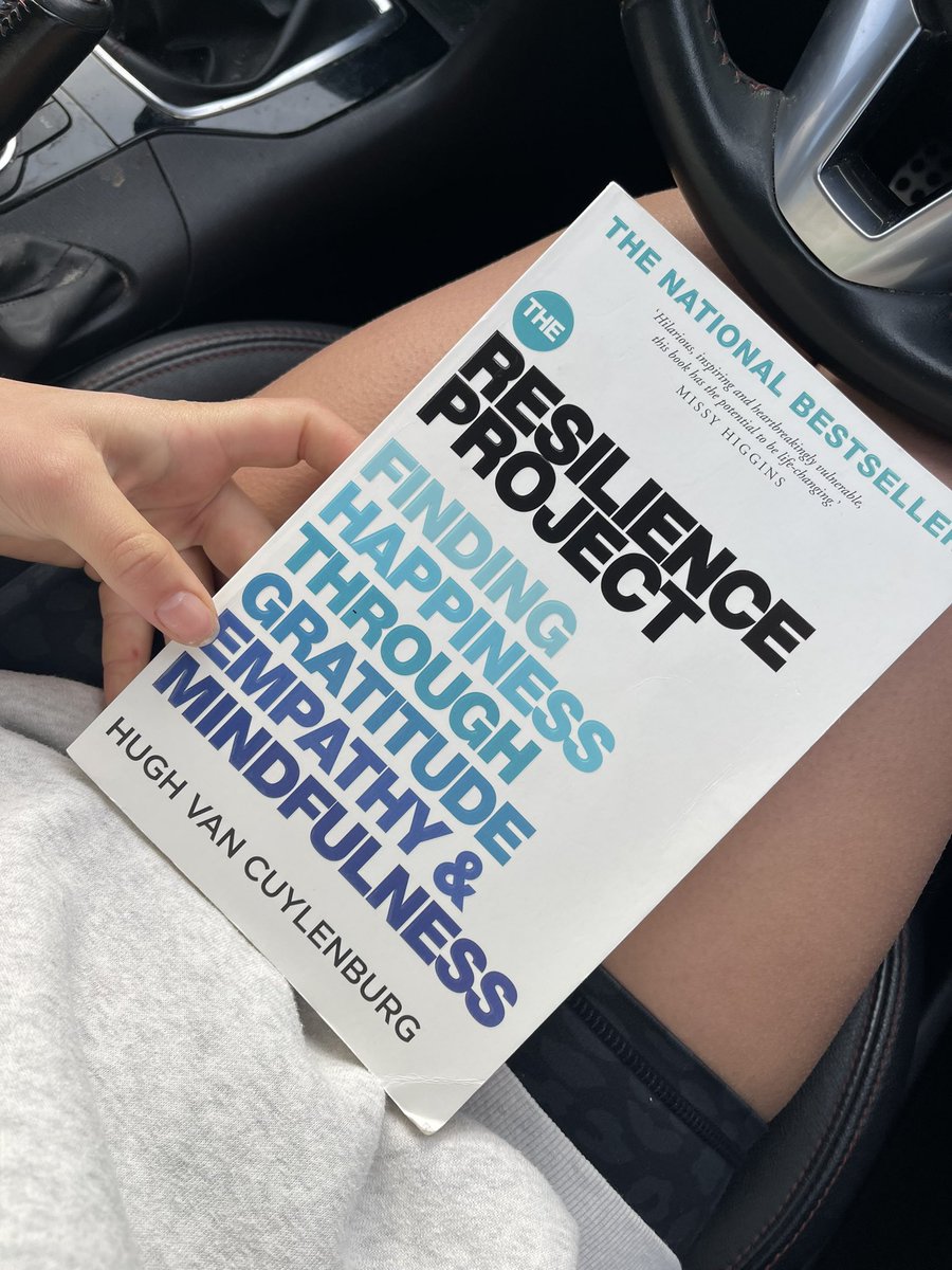 tyaraalexsmith's tweet photo. A friend recommended I read this book and I am loving it! I’m not normally a reader and have never finished a book in my life 😂 but this book is awesome so far! #mark320 https://t.co/cBItEnk2Lx