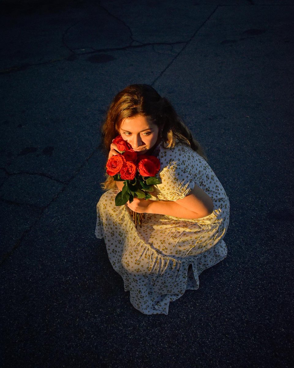 clashofclaj's tweet photo. 🌹🌼💐🌷 #Aesthetics #photography #aestheticpage #visualminimal #grunge #avantarte #weheartit #myfeatureshoot #ifyouleave #arte #noicemag #thinkverylittle #grungeaesthetics #thetaxcollection #dreamermagazine #aestheticpost #grungephotography #sunset #somewheremagazine #imaginarym https://t.co/5E4ogsj7tB