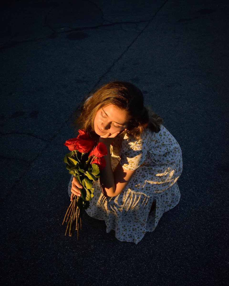 clashofclaj's tweet photo. 🌹🌼💐🌷 #Aesthetics #photography #aestheticpage #visualminimal #grunge #avantarte #weheartit #myfeatureshoot #ifyouleave #arte #noicemag #thinkverylittle #grungeaesthetics #thetaxcollection #dreamermagazine #aestheticpost #grungephotography #sunset #somewheremagazine #imaginarym https://t.co/5E4ogsj7tB