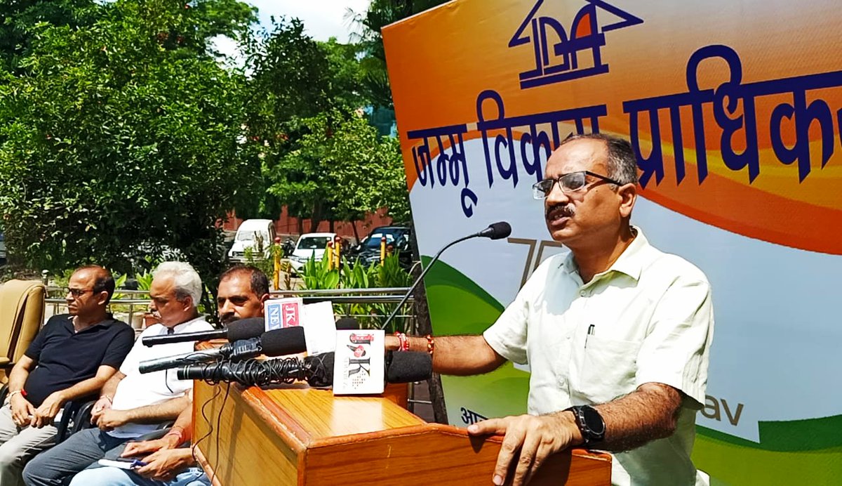 AuthorityJammu's tweet photo. Celebrations by JDA during Azadi ka Amrit Mahotsav https://t.co/GrlHOXXwOp