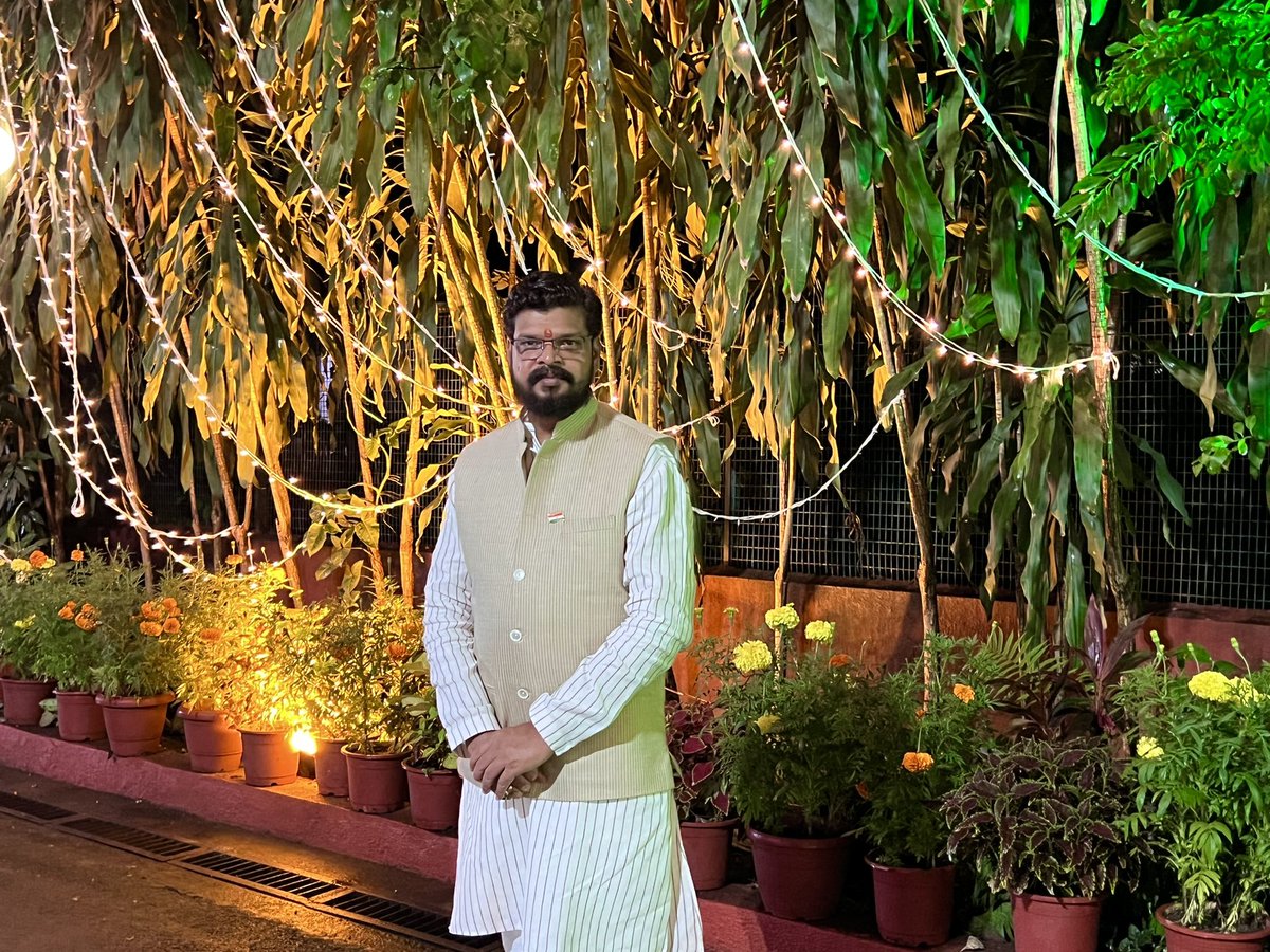 chhath puja Pune tweet media