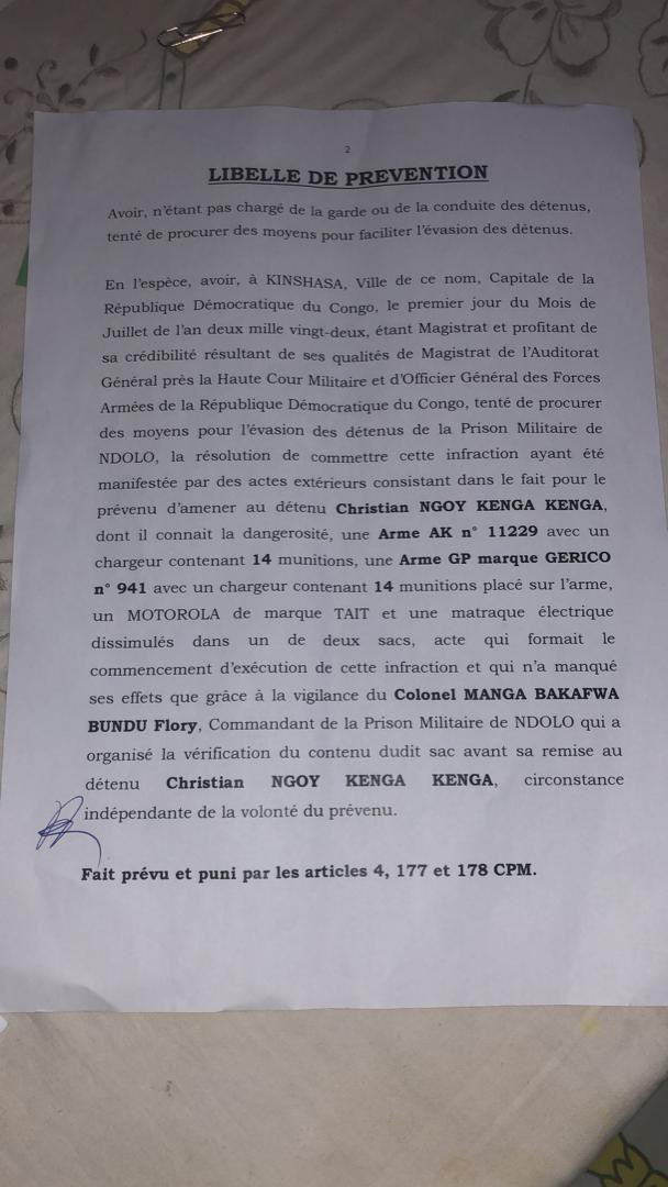 #RDC AFFARE CHEBEYA. Le Général Baseleba, AG à l'Auditorat Général des FARDC, sera jugé pour avoir tenté de fournir des armes à Christian Ngoy Kenga Kenga, détenu à la prison de Ndolo après sa condamnation dans l'affaire précitée. Le ver est dans le fruit.