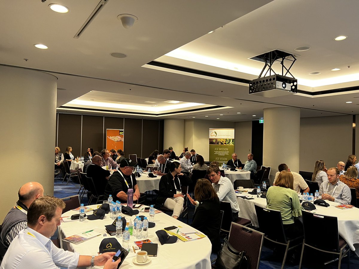 AusSeedFed's tweet photo. Members had a good opportunity to catch up over lunch, before the afternoon session of the Training &amp; Leadership Day. Jana Hatzis, Department of Ag, is running through ‘seed imports’ and the departments role in the process. 🌱#ASFSeedBiz22 https://t.co/82J2SGgXNx