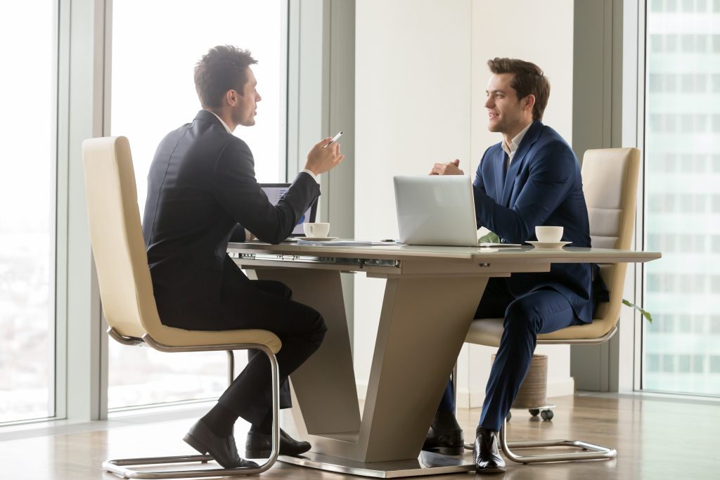 Standss's tweet photo. Currently, there are around 4 billion email users around the world.

According to The Guardian, an average office worker sends around 40 business emails and receives around 121 emails in a day.

Emails are an important part of any corporate work  #Emai

https://t.co/gJiLOuaPlV https://t.co/vXOFnkCAzZ