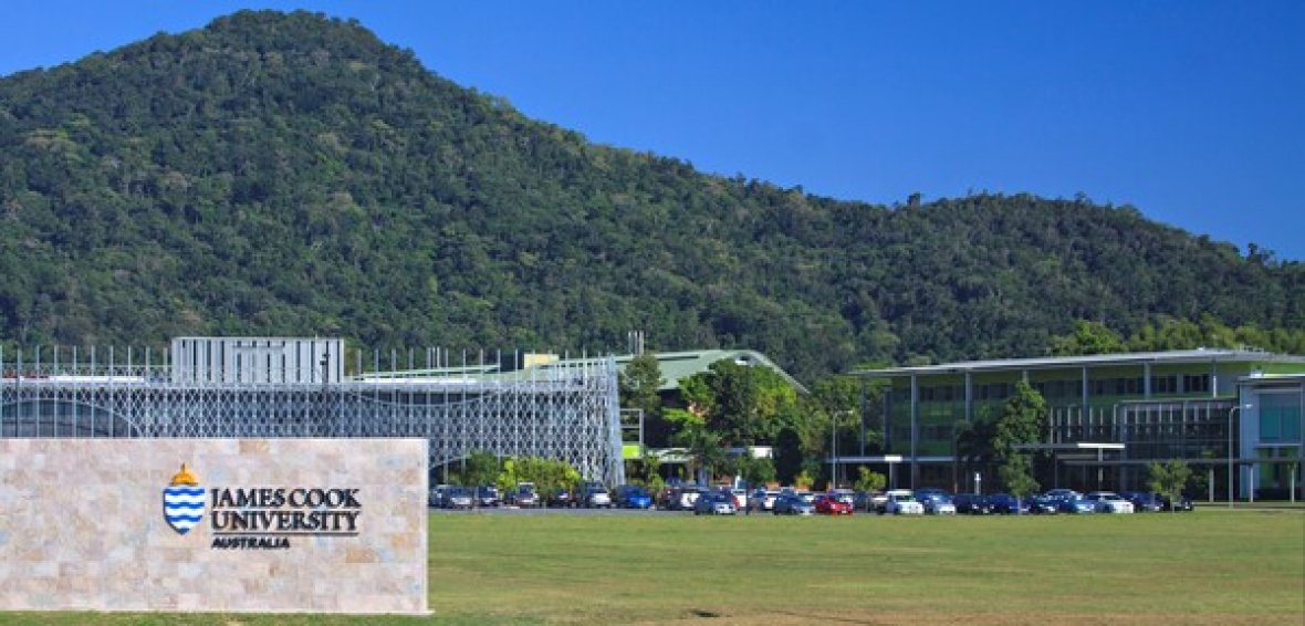 Job closes this Sunday!  4+ year Bioinformatics Lecturer position at JCU Cairns!  Amazing outdoor activities including mountain biking, scuba diving, etc