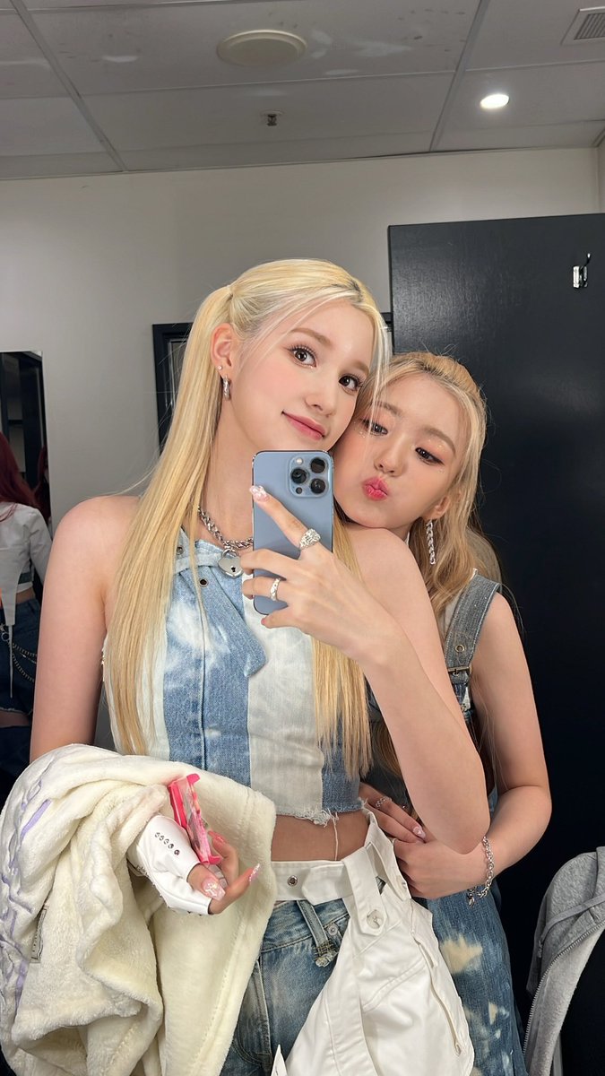 solacexiaoeun's tweet image. NO WAYYY I THOUGHT IT WAS HIKARU