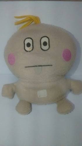elenmDeanda's tweet photo. Aprovechando que se murió Amparin Serrano quiero decir que yo fui una niña que tuvo la primera generación de neonatos, estaban horribles y tiernos a la vez (aún los conservo) y era bien feliz con mi pinche bola de felpa pesadísima (podías noquear a alguien con el) les podías + https://t.co/BqZJPphgzE