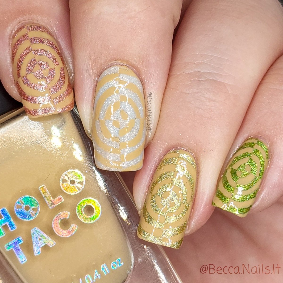 BeccaNailsIt's tweet photo. Recreate a saved mani time! Check IG for collage and more info. Using only @holotaco polishes. @nailogical #HoloTaco https://t.co/KzKLC4ABq4