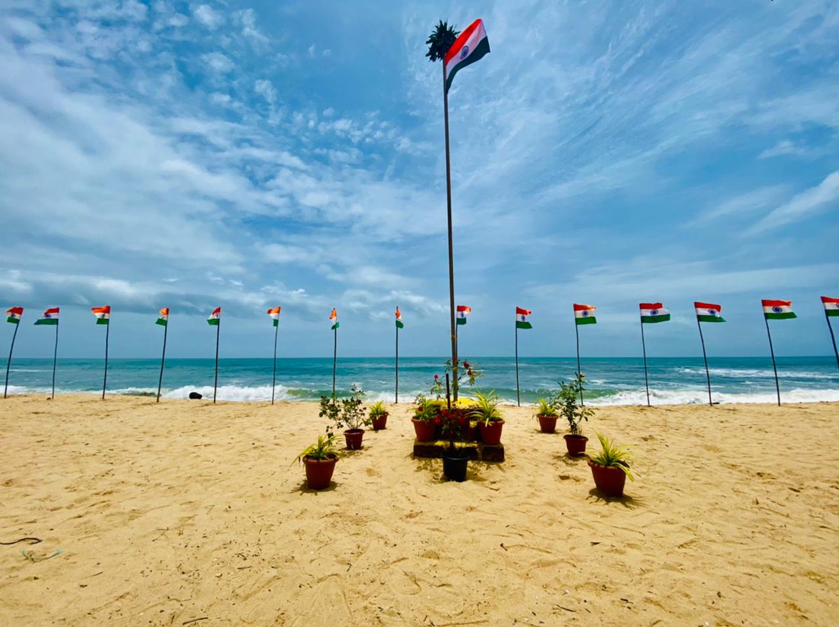 MattuSharan's tweet photo. ಕರಾವಳಿ ಯುವಕ-ಯುವತಿ ವೃಂದ (ರಿ)  ಹೆಜಮಾಡಿಯ ವತಿಯಿಂದ ಸ್ವಾತಂತ್ರ್ಯದ ಅಮೃತ ಮಹೋತ್ಸವ ಆಚರಣೆ ಮತ್ತು ಬೃಹತ್ ಬೀಚ್ ಸ್ವಚ್ಛತಾ ಅಭಿಯಾನ ಯಶಸ್ವಿಯಾಗಿ ನಡೆಯಿತು..
@AdithKotian 
@ https://t.co/q8n4qsKNWr