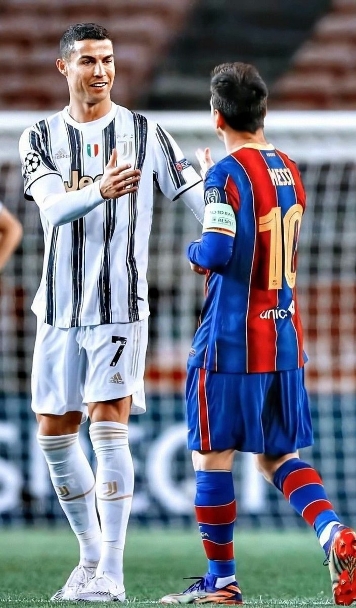 CRFanAccount's tweet photo. La rivalidad más grande de la historia del fútbol https://t.co/xOuRORvuga