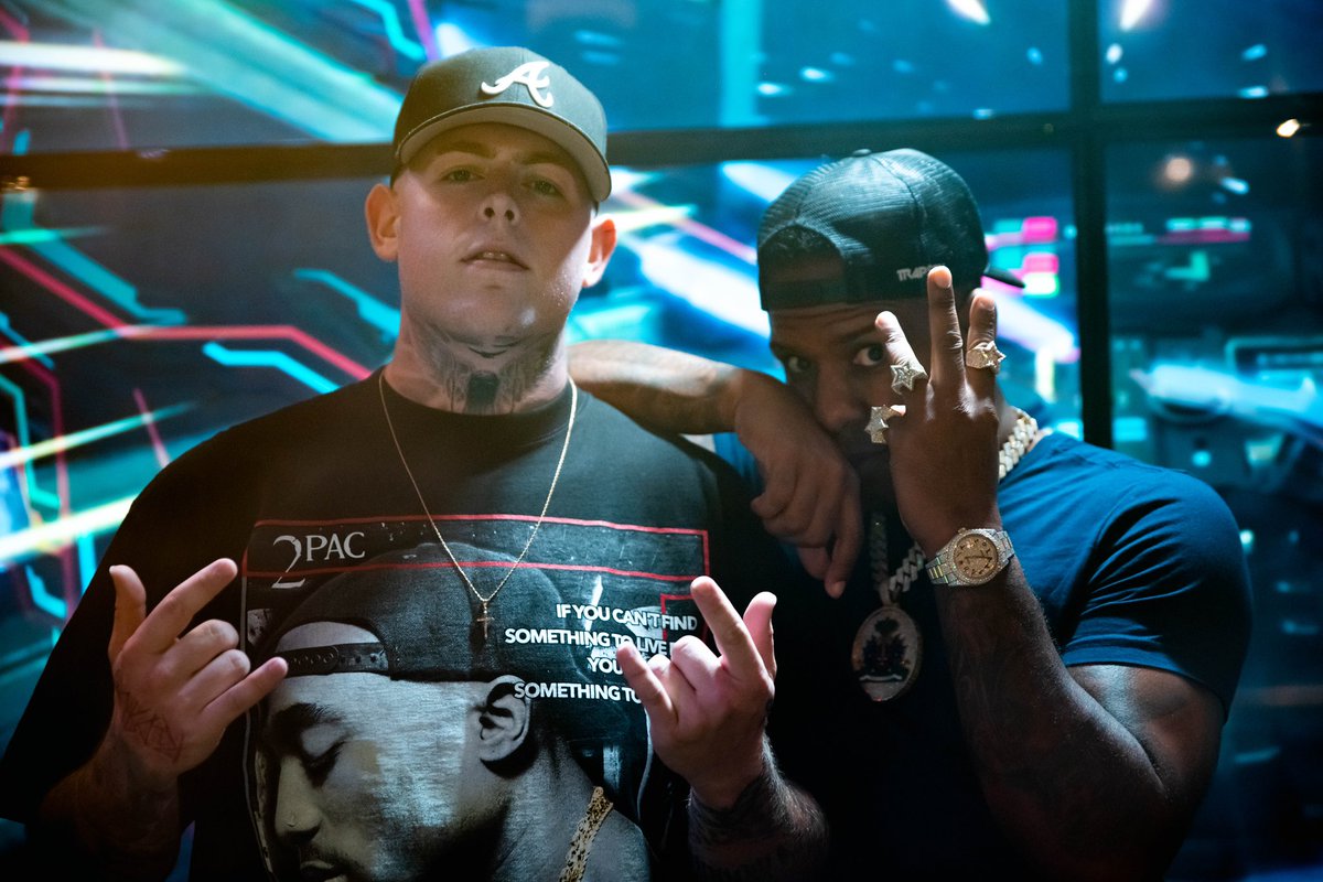 ChunkyDoller's tweet photo. DJCHUNKYD X DJWHOOKID https://t.co/pSijSBokfo