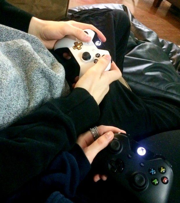 Nahiyl4's tweet photo. 🎤La voz de mi vida 🎤

Rubén doblas, más conocido como Rubius, es uno de los creadores de contenido más famosos del momento. 
Un día de ide empezar a jugar GTA roleplay con un modulador de voz para que no se le reconozca. https://t.co/VCbaK8ihph