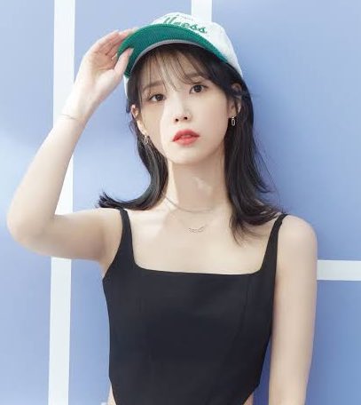 iuyeonthinker's tweet photo. 🧢 https://t.co/R4FpCrSLKN