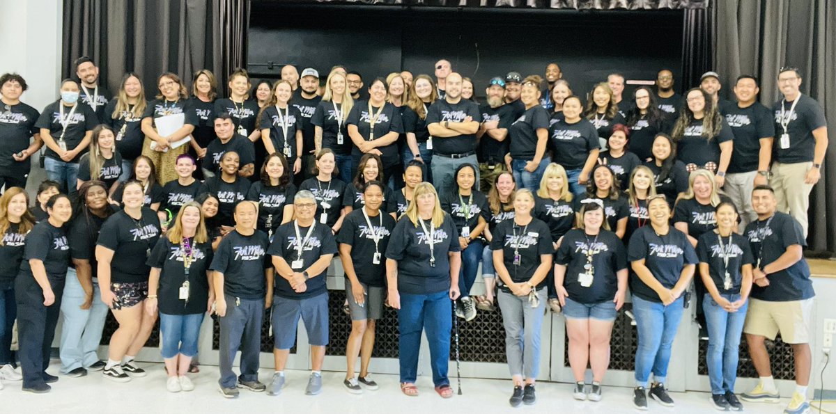 FortMillerMS's tweet photo. Welcome Back Falcons! We hope you had a great first day. We loved seeing all your beautiful faces and your #firstdayFIT.
#WelcometoTheFort #falconstrong #fortfam #fusdfamily #fusdproud @fresnounified https://t.co/CzbH55Liwa