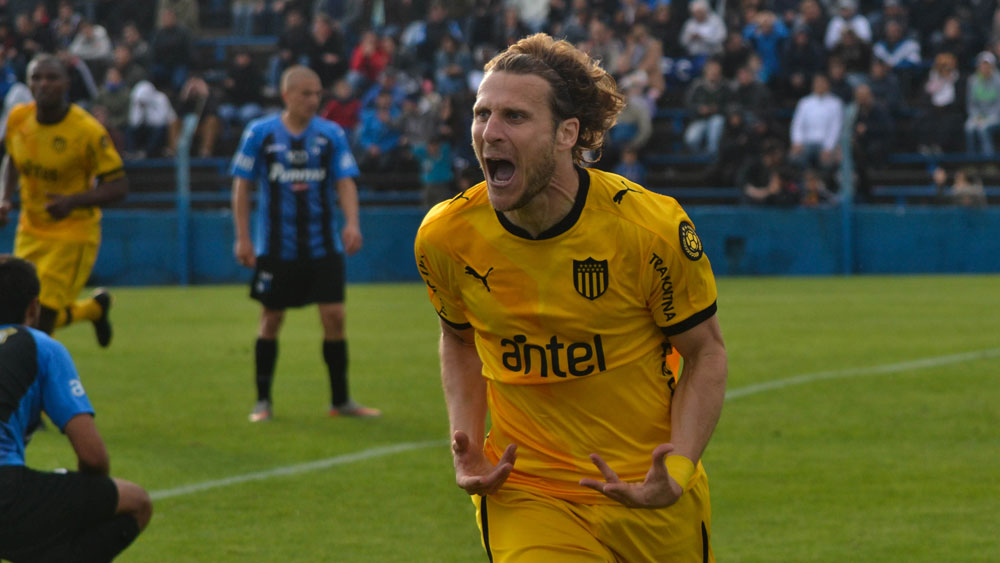 Peñarol, asado y cerveza 🤛 tweet media