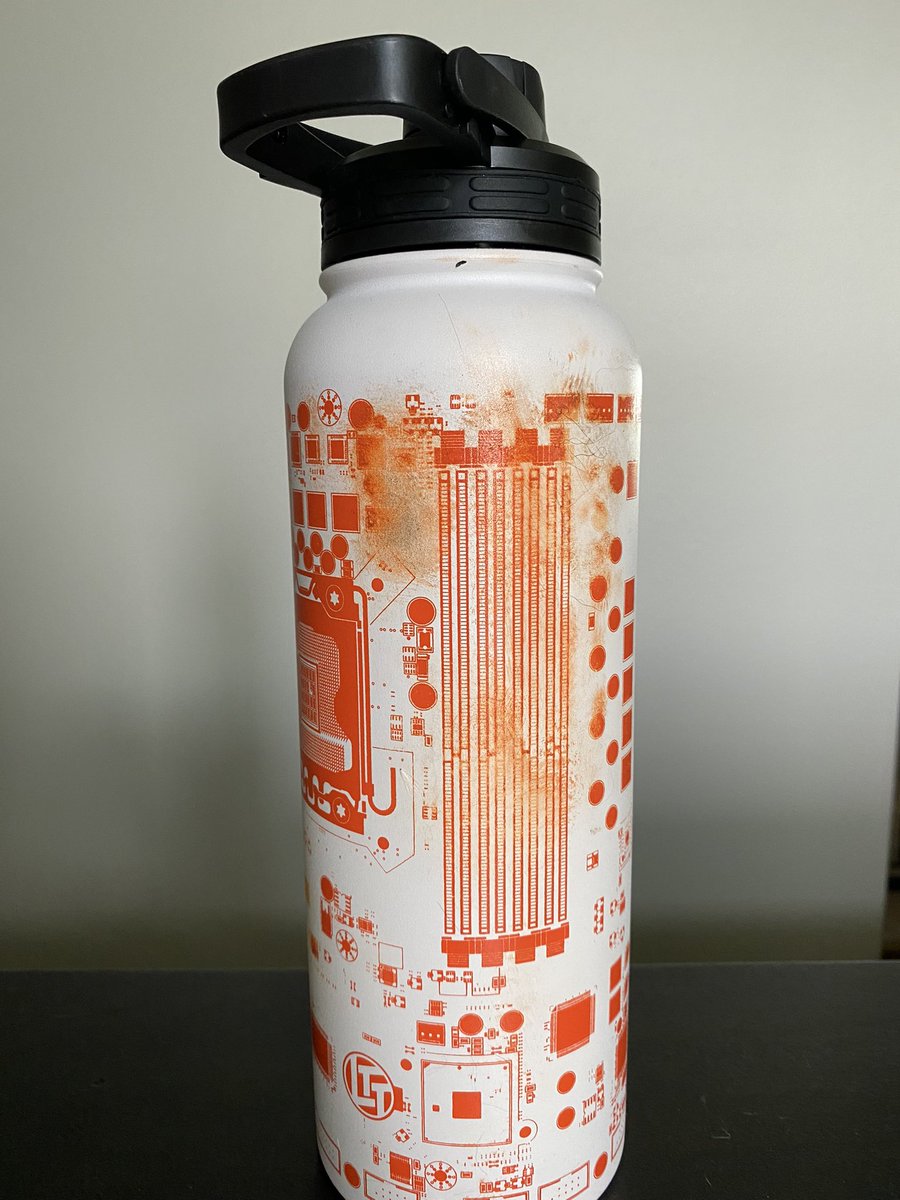 Chin_agan's tweet photo. @emma_psych0 @LinusTech @linusgsebastian Mine kinda did same thing after a couple months. The orange bled into my trucks floor carpet. I just covered it in LTT stickers and moved on. Water inside still stays ice cold all day. https://t.co/XIYCPz2TqY
