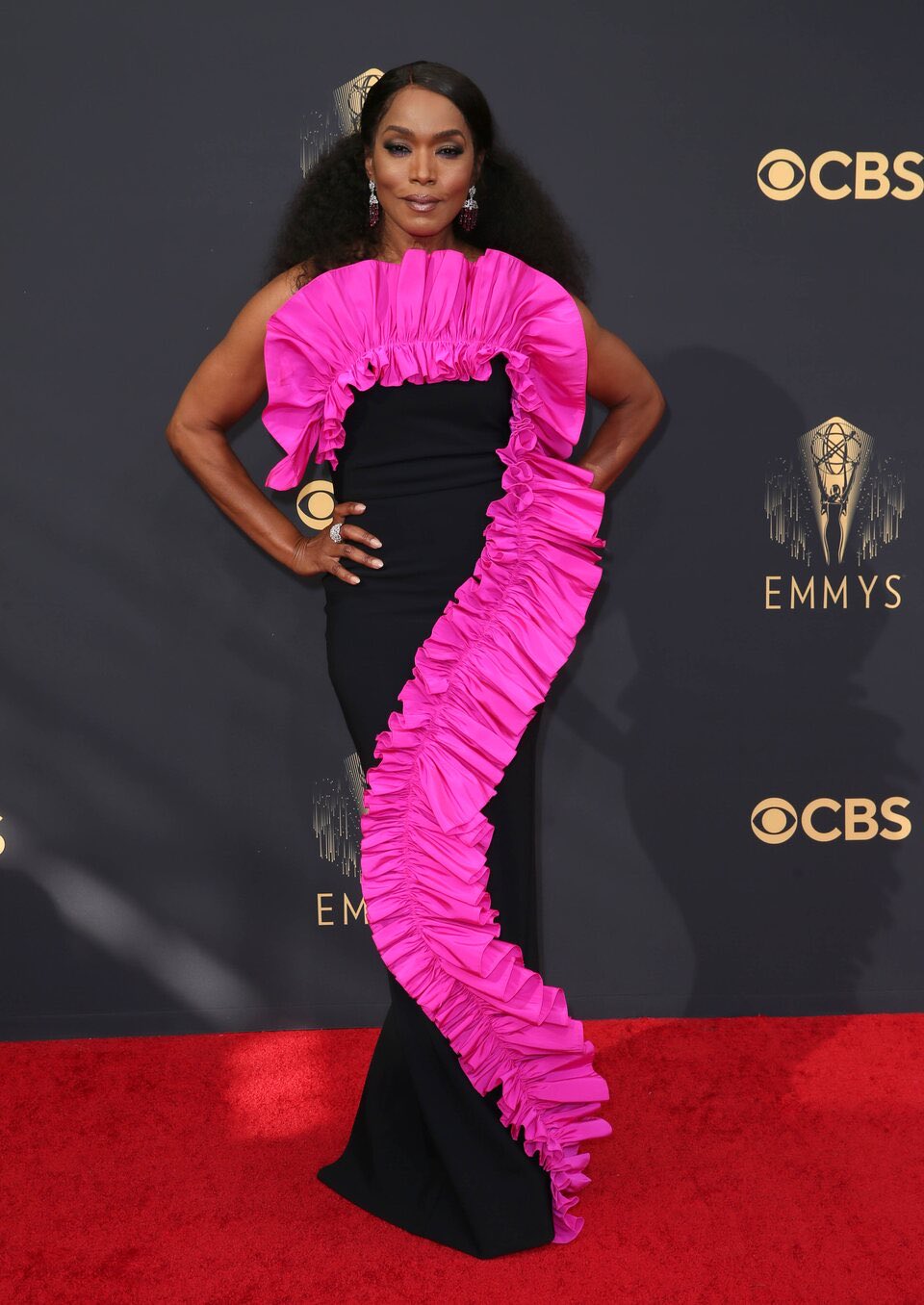 Happy Birthday to the gorgeous Angela Bassett! 