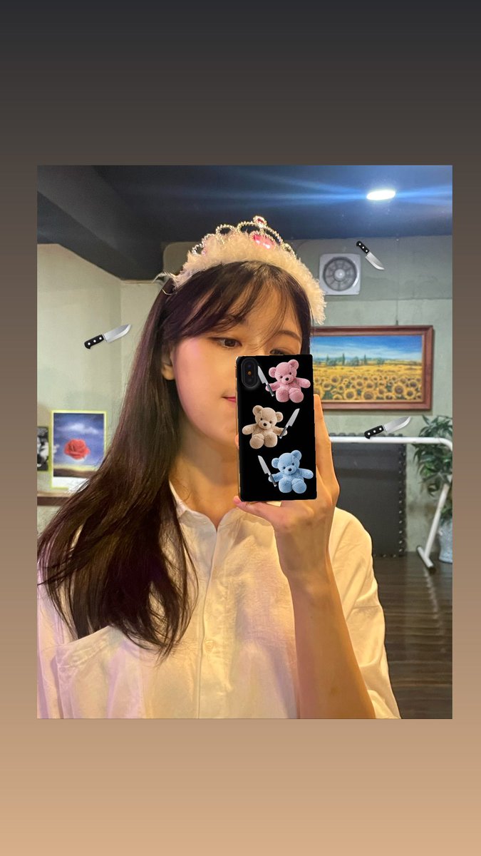 oyseunghee's tweet photo. help me to choose https://t.co/a80TWBDFAn
