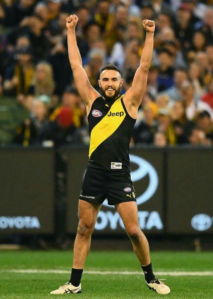 RichmondFCSZN's tweet photo. #ShaneEdwards  #Thankyoushedda https://t.co/O1yIN61n2K