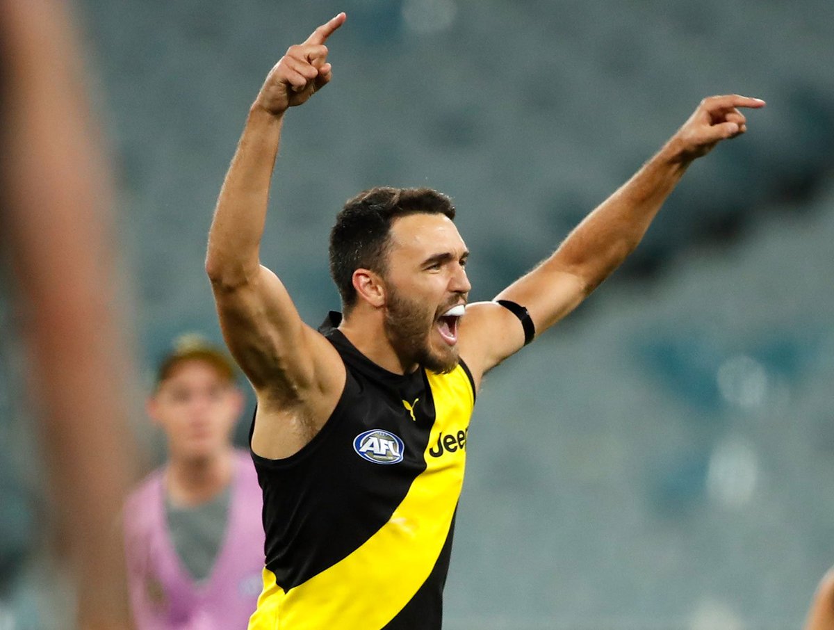 RichmondFCSZN's tweet photo. #ShaneEdwards  #Thankyoushedda https://t.co/O1yIN61n2K