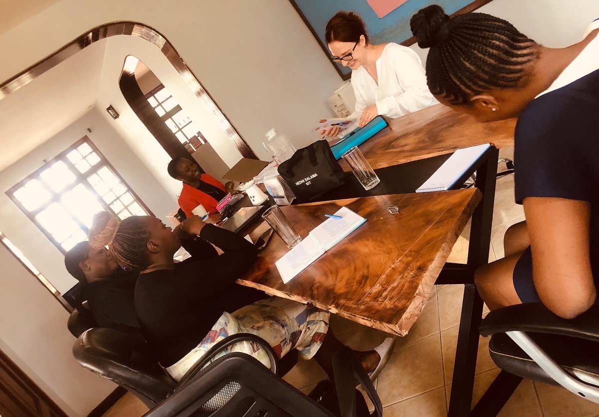 SmileforCommun2's tweet photo. We had a great start of week meeting one of the founders of Weza (NGO) in Zanzibar as we look to collaborate in our coming event Run for Binti(Kuwalinda ni Jukumu Letu) 2nd October at Ngome Kongwe. https://t.co/O8LKUjUbu8