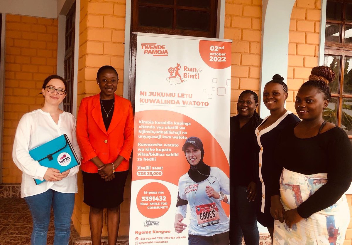 SmileforCommun2's tweet photo. We had a great start of week meeting one of the founders of Weza (NGO) in Zanzibar as we look to collaborate in our coming event Run for Binti(Kuwalinda ni Jukumu Letu) 2nd October at Ngome Kongwe. https://t.co/O8LKUjUbu8