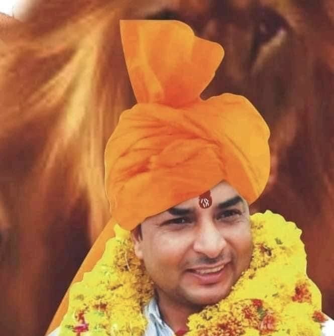 VinodJakharIN's tweet photo. बड़े भाई नरेश मीणा जी को जन्मदिवस की बहुत-बहुत बधाई शुभकामनाएं
@NareshMeenaINC https://t.co/lTrJWUyoi8