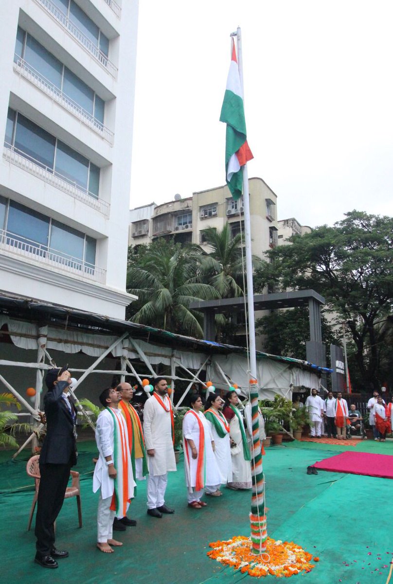AIMSRMumbai's tweet photo. Celebrations of 75 years of Indian Independence with full zeal and enthusiasm at Aditya Education Campus.  Jai Hind!!

#independenceday2022 #azadikaamritmahotsav2022 #ncc #flaghoisting #nationalflag #HarGharTiranga https://t.co/X5qvkmW2XJ