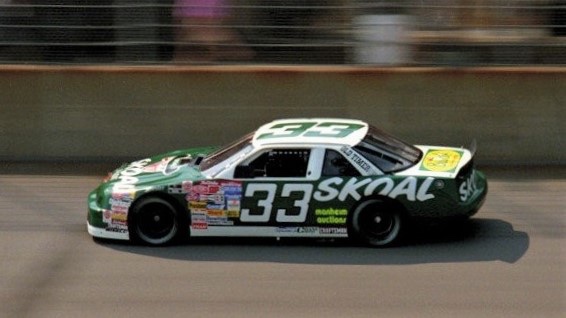 Harry Gant won the 1992 Champion Spark Plug 400 at Michigan 30 years ago today. 🏁

It was his final Winston Cup win, and broke his own record for the oldest driver (52 yrs 7 months) to win a Winston Cup race.

#TheSkoalBandit 🏁
