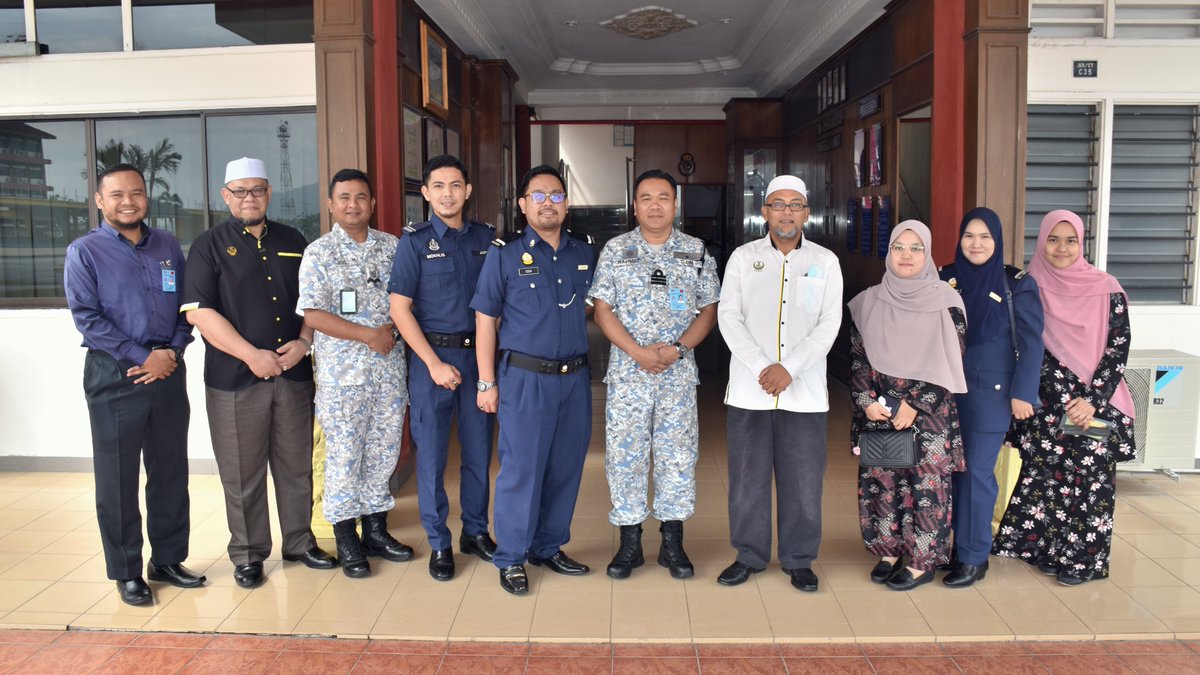 PROTELA Lumut tweet media