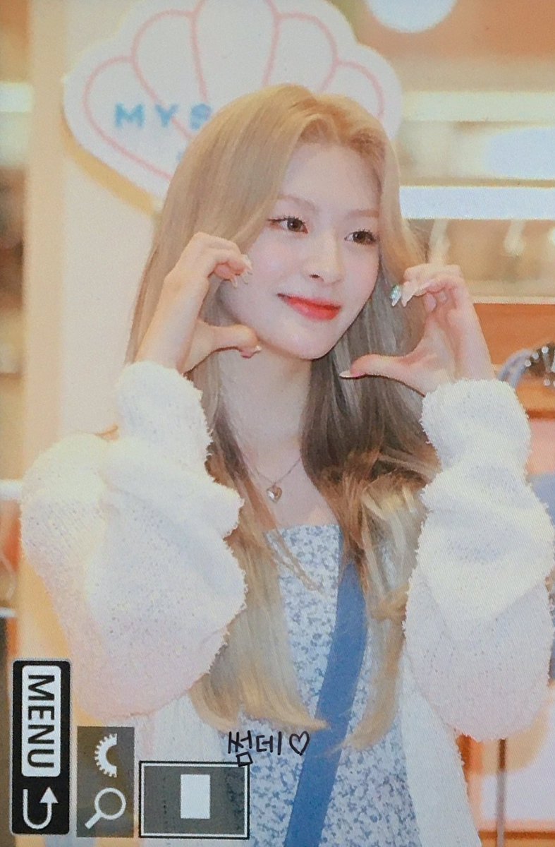 220816 preview

#스테이씨 #STAYC #세은 #SEEUN