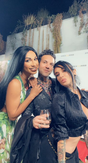 It was so nice to chat with @JoannaAngel  @thesmallhands_   At the @Brazzers summer social night https://t<a class="tags" href="/tag/joannaangel">@joannaangel</a><a class="tags" href="/tag/thesmallhands_">@thesmallhands_</a>