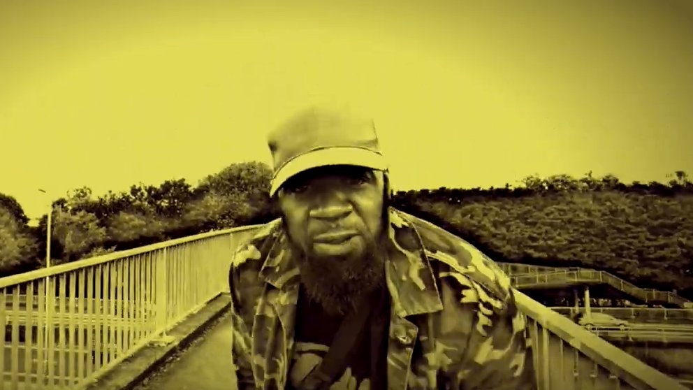 ShamelessPR_'s tweet photo. Bristol-based #triphop #electrohop dynamos Ree-Vo @ReeVoBristol have dropped the official video for 'Spacebox'. @exhimusic has your look and more on the taster, found on new LP 'All Welcome on Planet Ree-Vo' ~ https://t.co/n0sMAaWn06 @southernrec1987 https://t.co/uM0oJe53mA