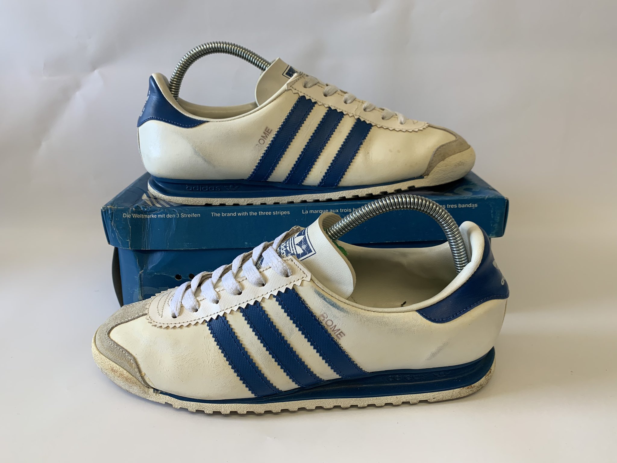 Adidas hotsell dunlop shoes