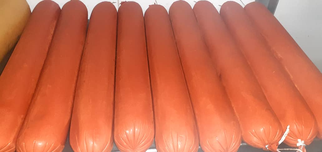 MelenShikulo's tweet photo. You need any sausage,Polony, mince and all butcher products.. contact me, and also if you need training to start doing your own sausages at home, hit me up😎😎 @pnpnamibia @hartlief @Meatco_Namibia get a sample, let us work together https://t.co/PB7k9VeRcc