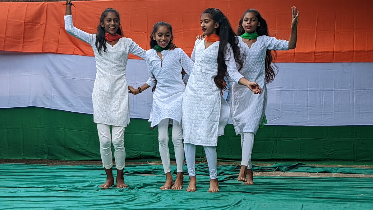 PanasadaS's tweet photo. Happy Independence day https://t.co/T4kYfosHfV