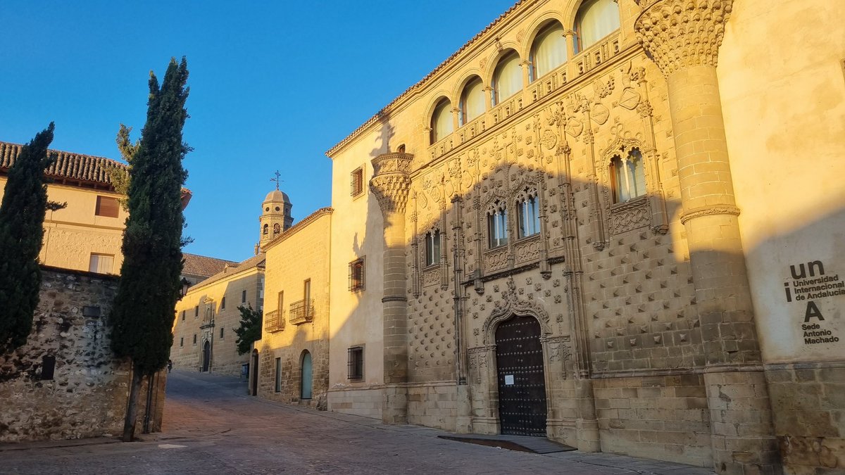 Volvemos! 

Preparados todos para el curso de inteligencia artificial.. y con fresquito!

#IAenUNIA