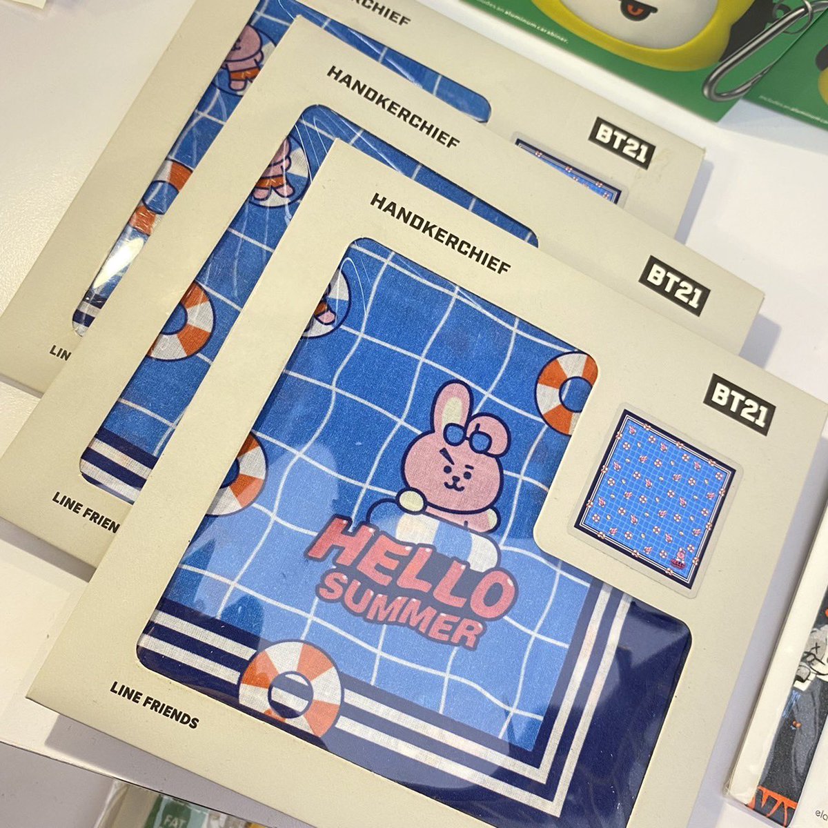 ผ้าเช็ดหน้า cooky ลายน่ารักๆ พกติดตัวได้สบายๆ  

PRICE:  490 บาท 

📍มาเจอกันได้ที่ SF Cinema Central World ชั้น 7
🛍 สามารถสั่งซื้อได้เลย Online Add Line  @bt21thailandpopup สั่งได้เลยทั่วประเทศ 

#BTS #BT21 #BTSARMY #ARMY #ตลาดนัดบังทัน #ตลาดนัดBT21 #ตลาดนัดBTS