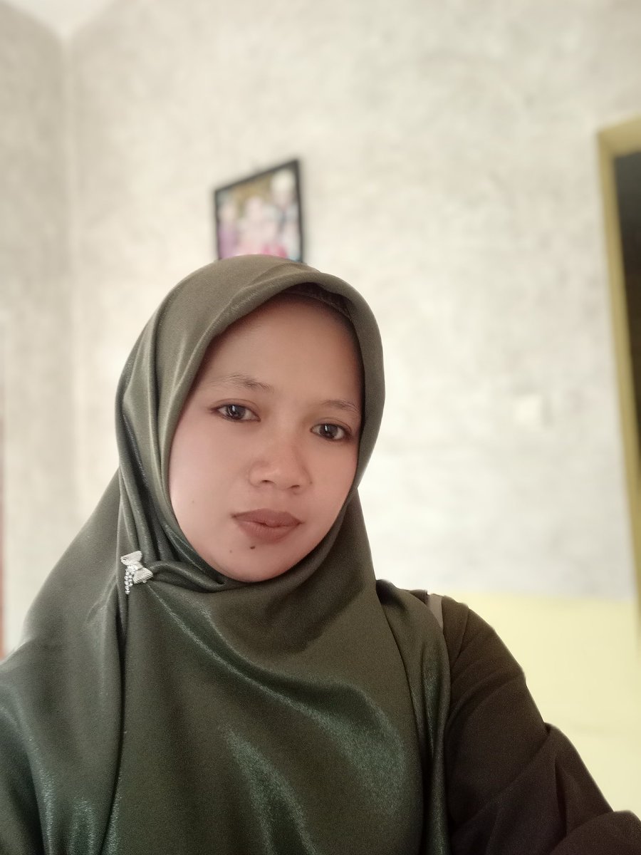 fifit_siti's tweet photo. Siang semua salam sehat selalu untuk semua nya chat @fifit_siti https://t.co/D43amIv4ia