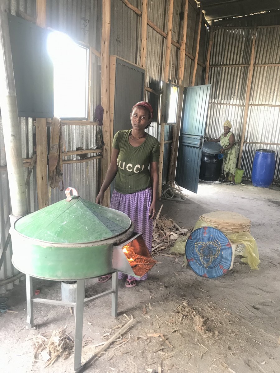 SCALE_2's tweet photo. Four months ago, six young women ventured into self-employment as Injera bakers in Ethiopia.

With the support of the Kesem-2SCALE partnership, these empowered women  avail quality Injera to Base of Pyramid (BoP) consumers at an affordable price . 

@Bopinc @IFDCGlobal @SNVworld https://t.co/0YeN9W5q2u