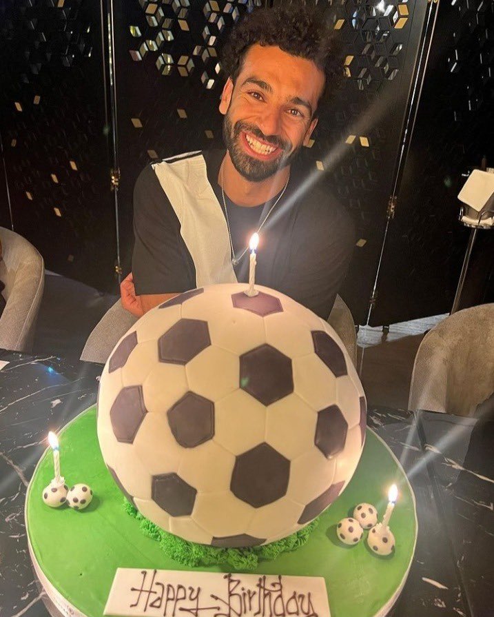 soccer_crush's tweet photo. Happy Birthday Beth!!!! ♥️♥️♥️♥️
We hope you have the MO-st wonderful day celebrating! Show some love to our favorite co-host below!!
#HBDBeth #COTW https://t.co/oWQwqWxBZ9