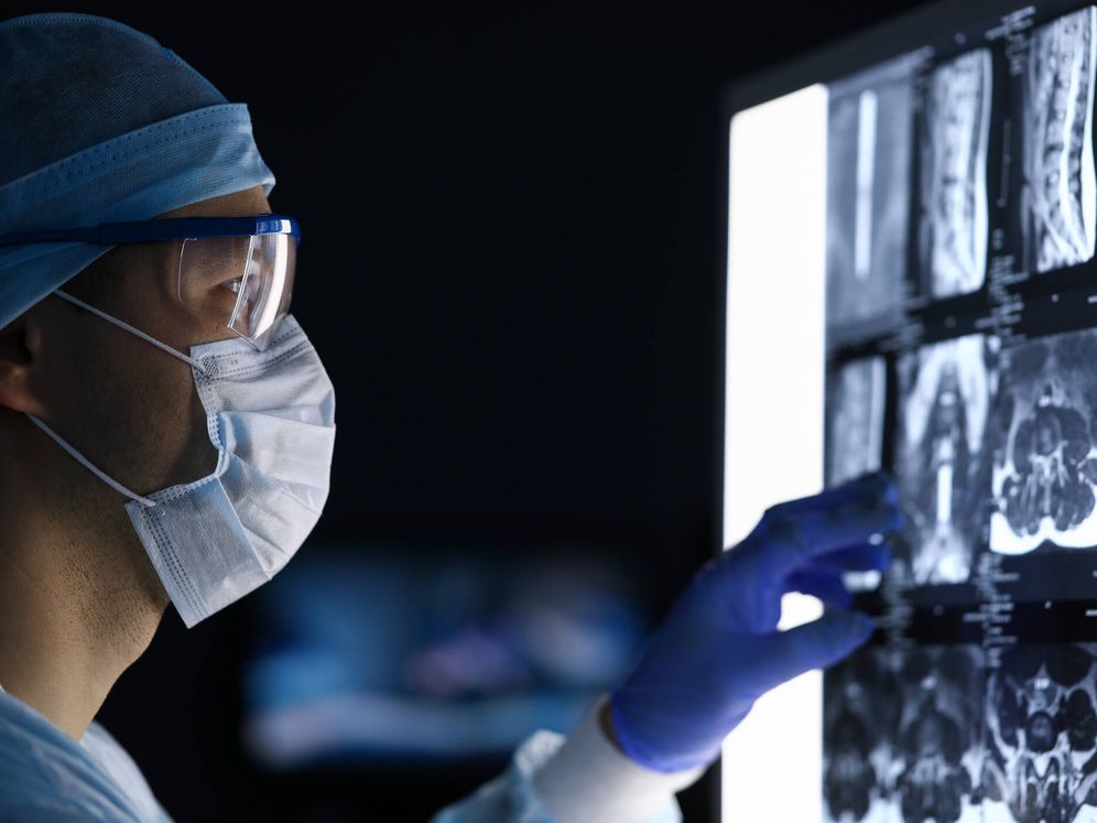 _SEOM's tweet photo. 🔴¿Por qué los hombres sufren más cáncer? 

📰El análisis, publicado en 'Cancer', sugiere que la causa puede ser las diferencias sexuales biológicas subyacentes en lugar de las de comportamiento relacionadas con tabaquismo, consumo de alcohol, dieta y otros factores

Hilo 👇 https://t.co/yiM5WKVAA2