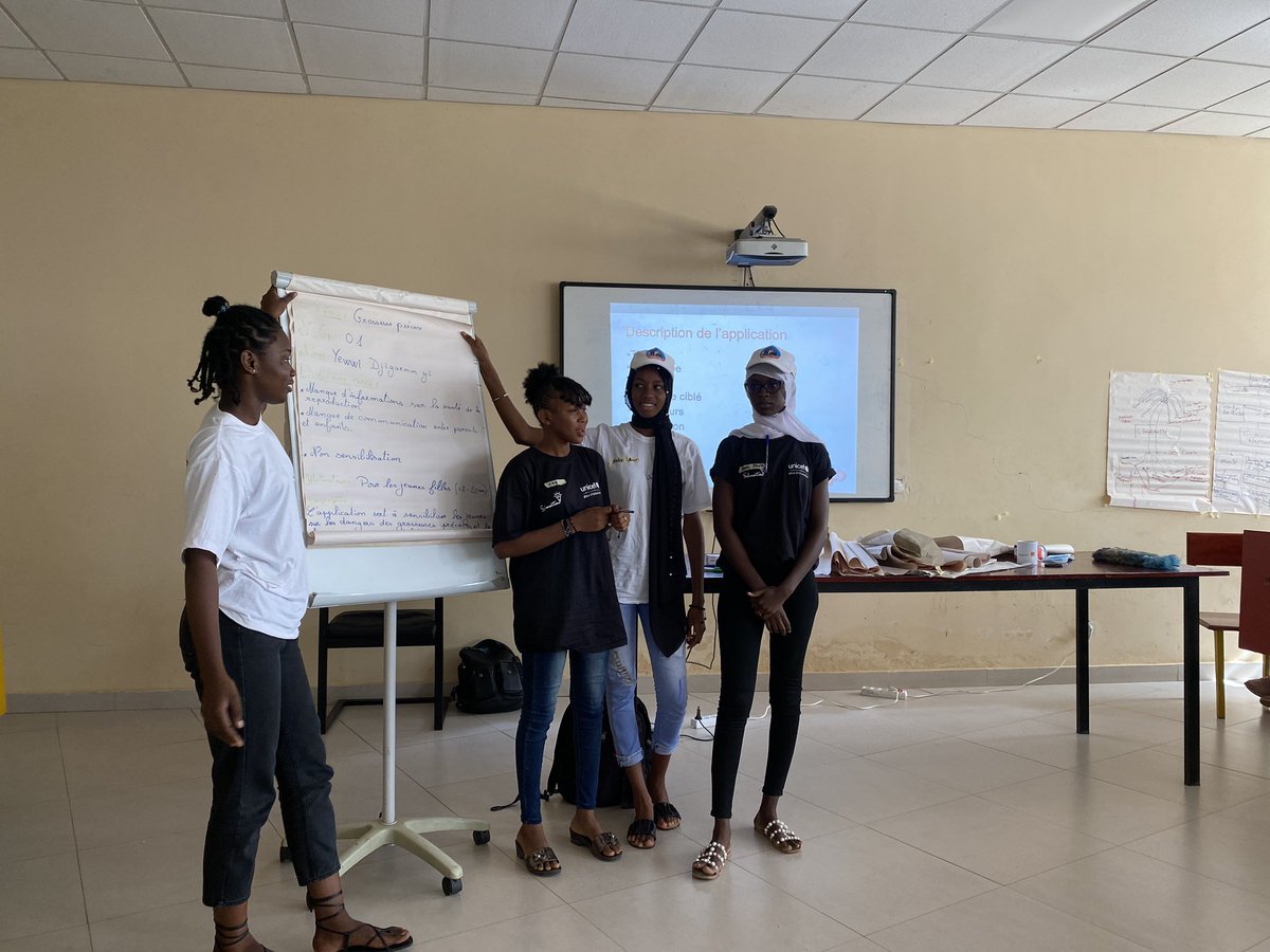 mjangalesenegal's tweet photo. #Eduque 📚
#Encourage👏
#Empower🙋♀️
Nous travaillons en collaboration avec UNICEF SENEGAL sur un bootcamps intensive d’une semaine avec 50 filles de kolda, une ville situé à #700km de #Dakar pour renforcer la capacité des filles dans le #numérique, https://t.co/vSuLYztEEd