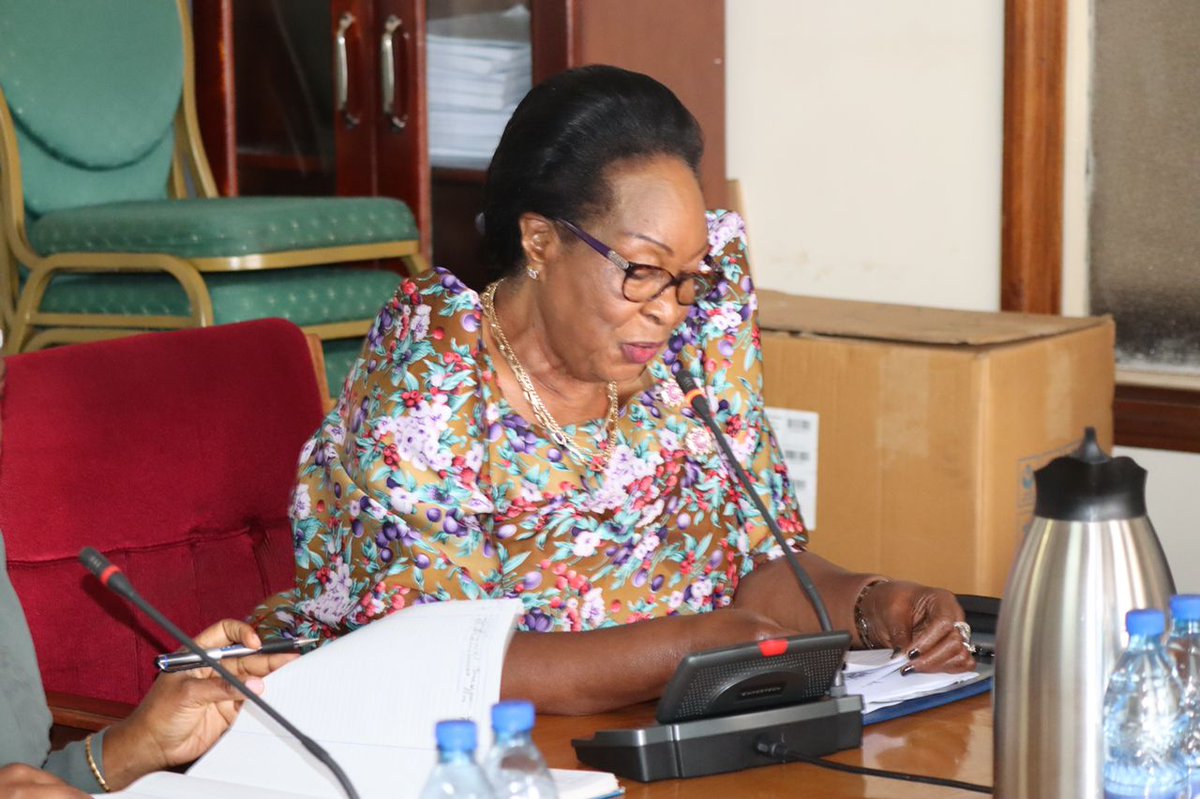 kibuukla's tweet photo. The computer Misuse #AmendmentBill2022. @MoICT_Ug @Parliament_Ug provides an opportunity to improve the regulatory regime to address “illegal and harmful” online content @Hon_Ssebugwawo @MosesWatasa @azawedde https://t.co/h406SW8k2D