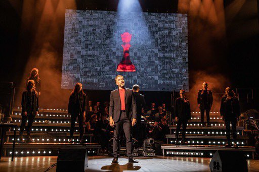 N1CKW1NSTON's tweet photo. ★★★★★
CHESS 

“an innovative move from Winston, as it makes the musical’s story a lot easier to understand. The choreography, also constructed by Winston, is modern in its style and provides movement to a musical that has often struggled to flow” 

https://t.co/flxJODVBe9 https://t.co/lUIgG90P8i