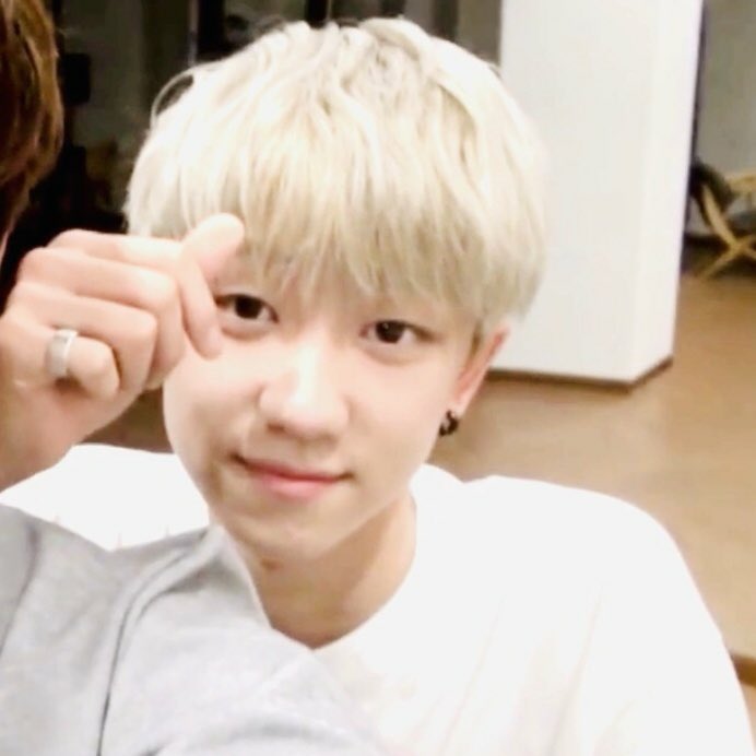 haotonin's tweet photo. cry with me ;-; https://t.co/w3wiuvCWhj